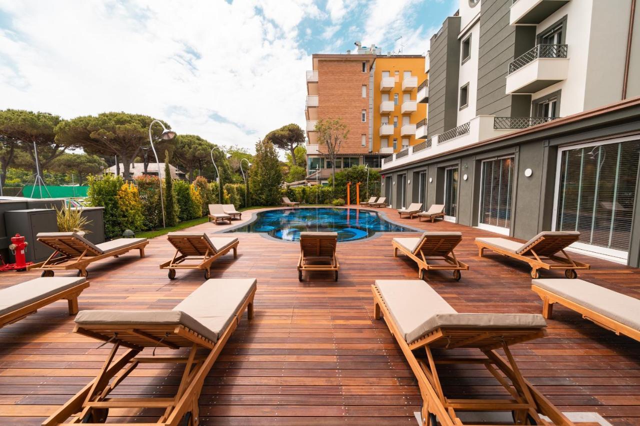 Brasil Seaview Hotel Milano Marittima Exterior foto